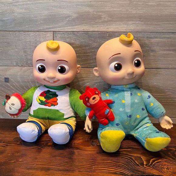 Cocomelon Doll Lot of 2 JJ Musical Bedtime JJ Snacktime Tested and‎ Works (B) - Picture 1 of 10